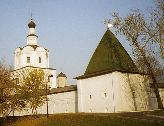  2000.